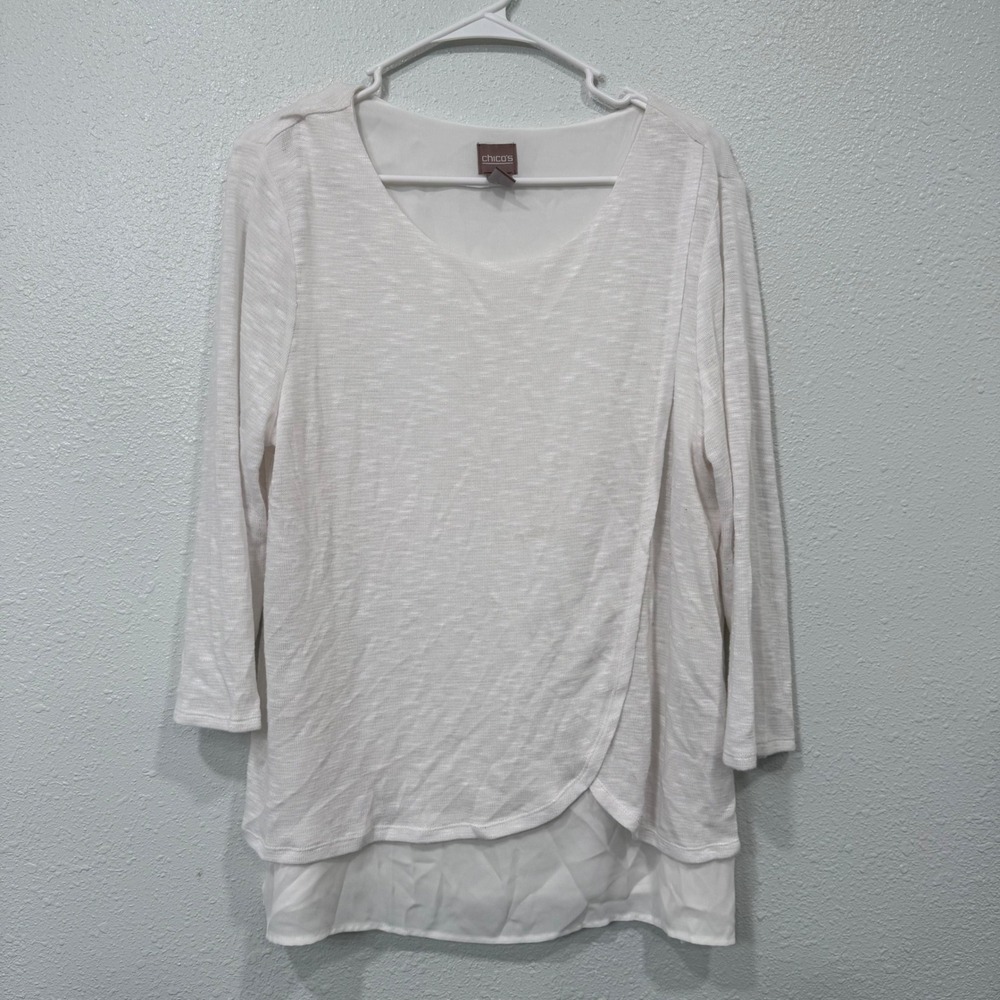 Chicos White Slub Knit Layered Faux Wrap Top Size 1 Medium 3/4 Sleeve Scoop Neck